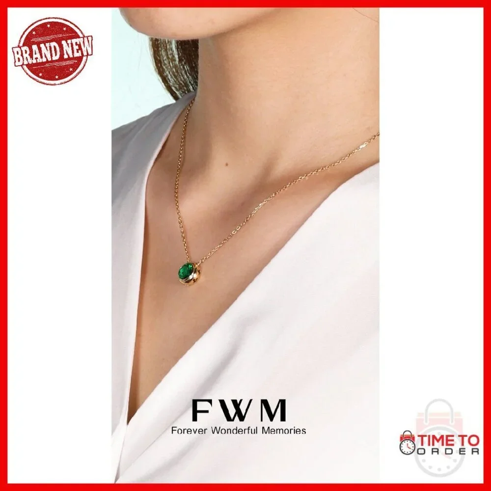 2CT Lab Emerald Pendant Necklace 925 Sterling Silver Adjustable Chain